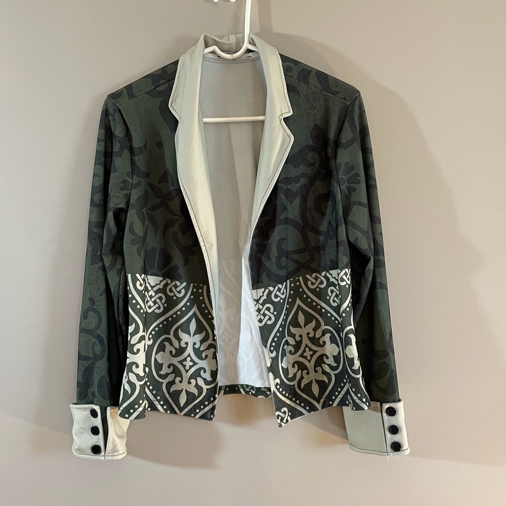 NWOT, Lily by Firmiana Green Open Front Jacket/Blazer, Size M